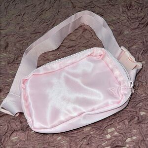 NWOT Yogalicious Pink Belt Bag